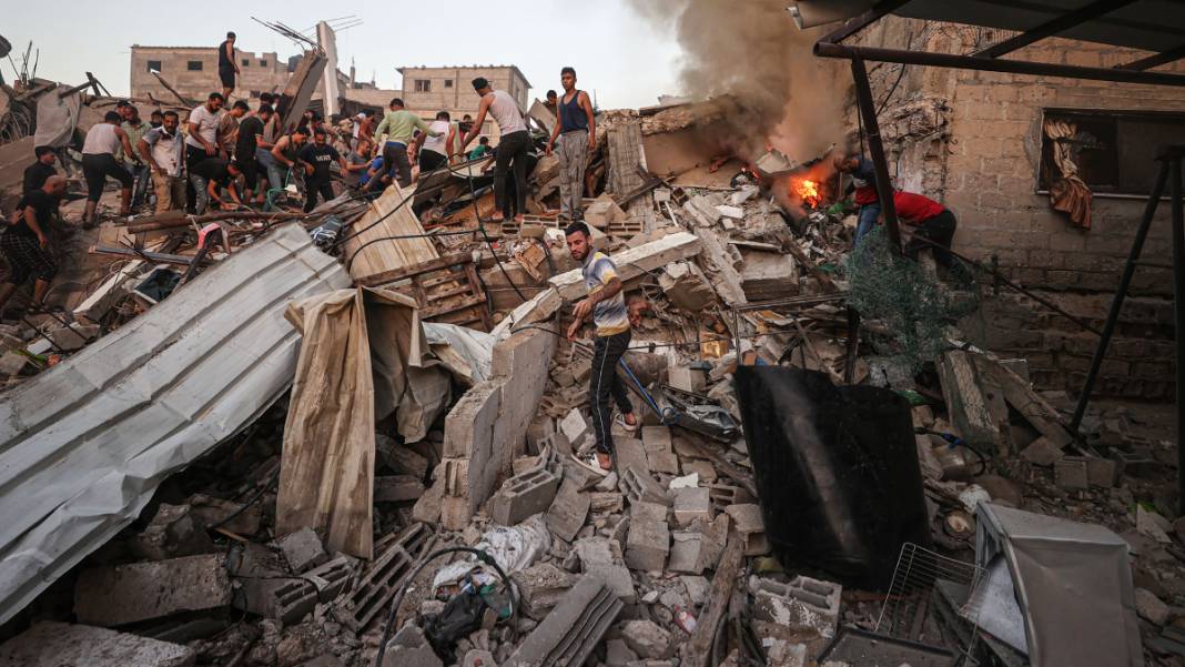 Gazze ateş altında! Katliamın 29'uncu gününden acı kareler... 3